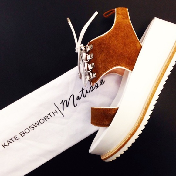 Kate Bosworth Razored Treads Lace Up Platform - Picture 10 of 10